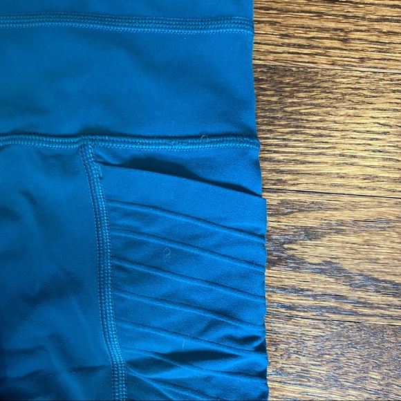 Athleta Blue High-Waisted Leggings With Pockets - Picture 3 of 4